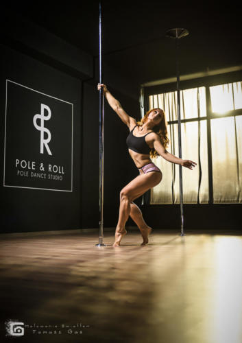 Marta Haliniak Pole  Roll Studio untitled malowanieswiatlem 1169 (3)
