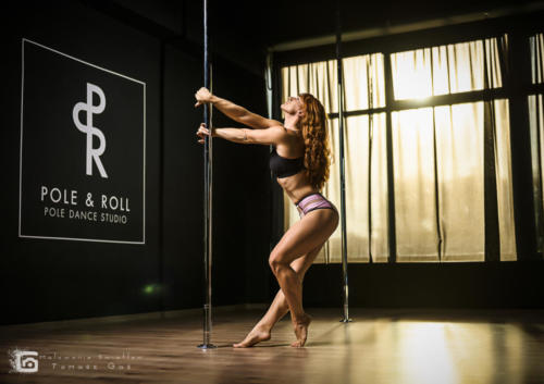 Marta Haliniak Pole  Roll Studio untitled malowanieswiatlem 1169 (4)