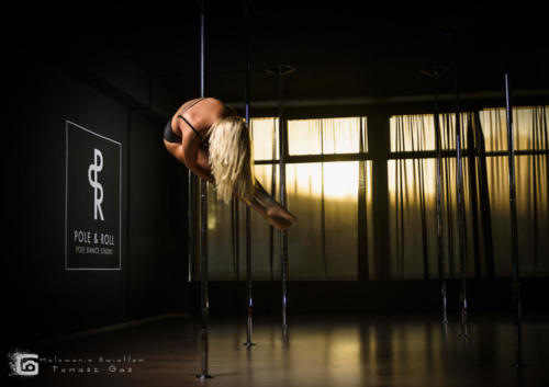 Pole  roll Studio pole dance stalowa wola tarnobrzeg untitled malowanieswiatlem 1310kinga (34)