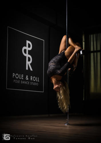 Pole  roll Studio pole dance stalowa wola tarnobrzeg untitled malowanieswiatlem 1310kinga (36)