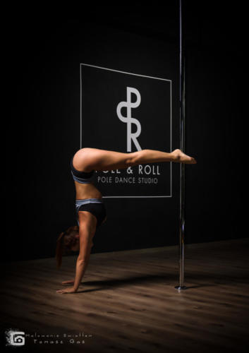 Pole  roll Studio pole dance stalowa wola tarnobrzeg untitled malowanieswiatlem 1310kinga (43)