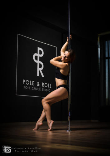 Pole  roll Studio pole dance stalowa wola tarnobrzeg untitled malowanieswiatlem 1310kinga (47)