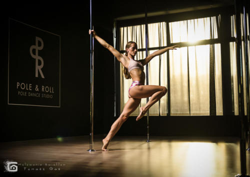Urszula Haliniak Pole  Roll Studio MAL 6136a-Edit (3)